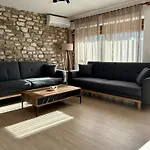 Balis House