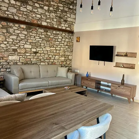 Balis House